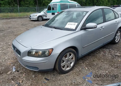 2007 Volvo S40 2.4I from USA, damaged, VIN YV1MS382772276039
